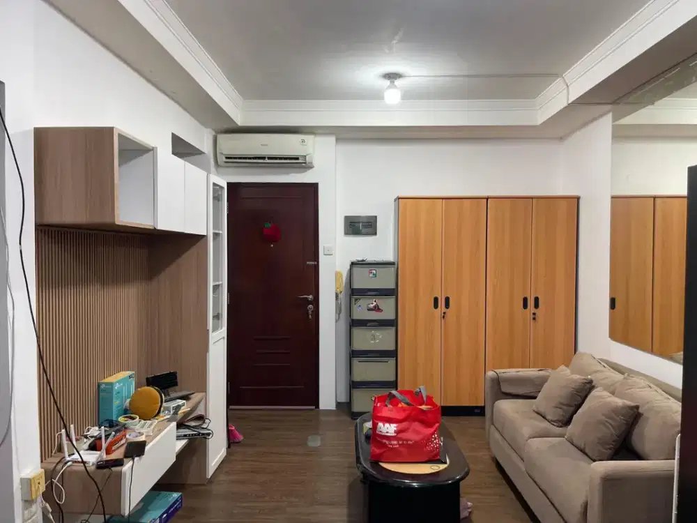 Disewakan 3BR Full Furnish di Apartemen Mediterania Garden 2 di Tanjung Duren