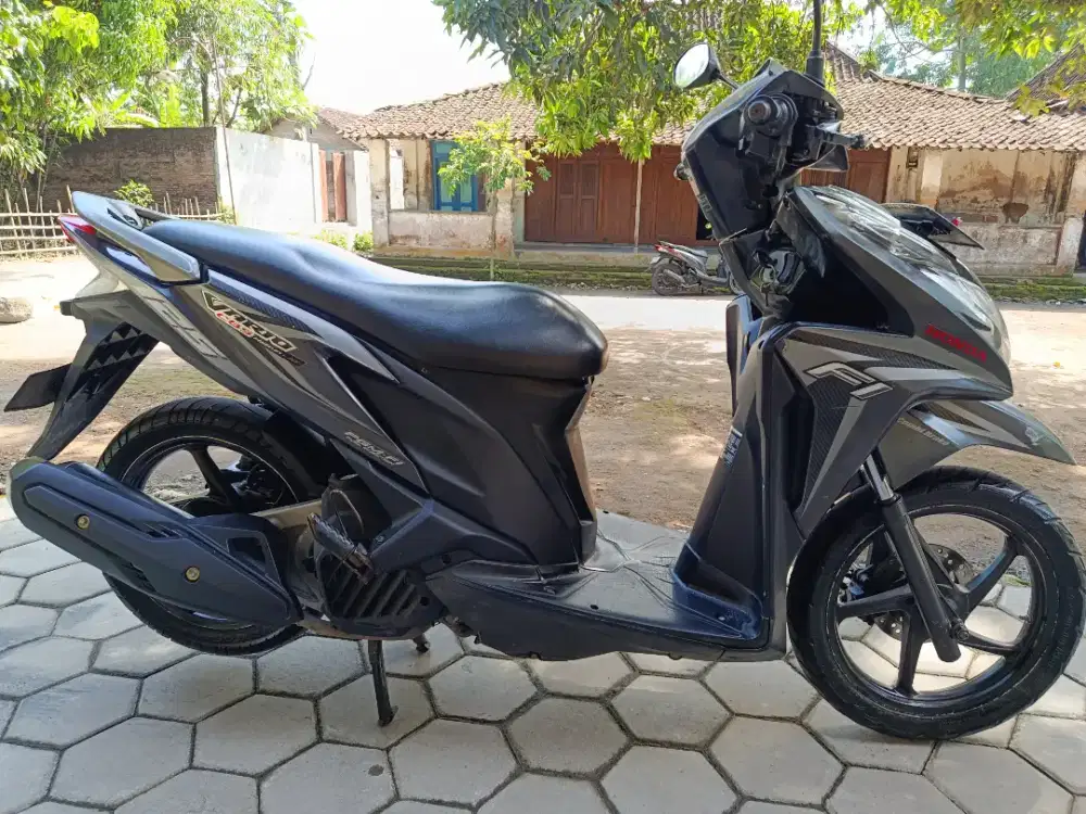 honda vario 125 kzr