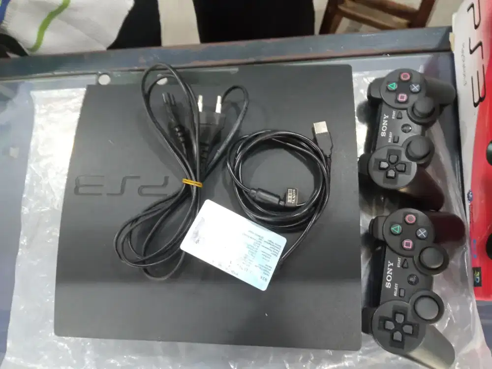 PS3 slim 500 GB ,Jarang di mainkan