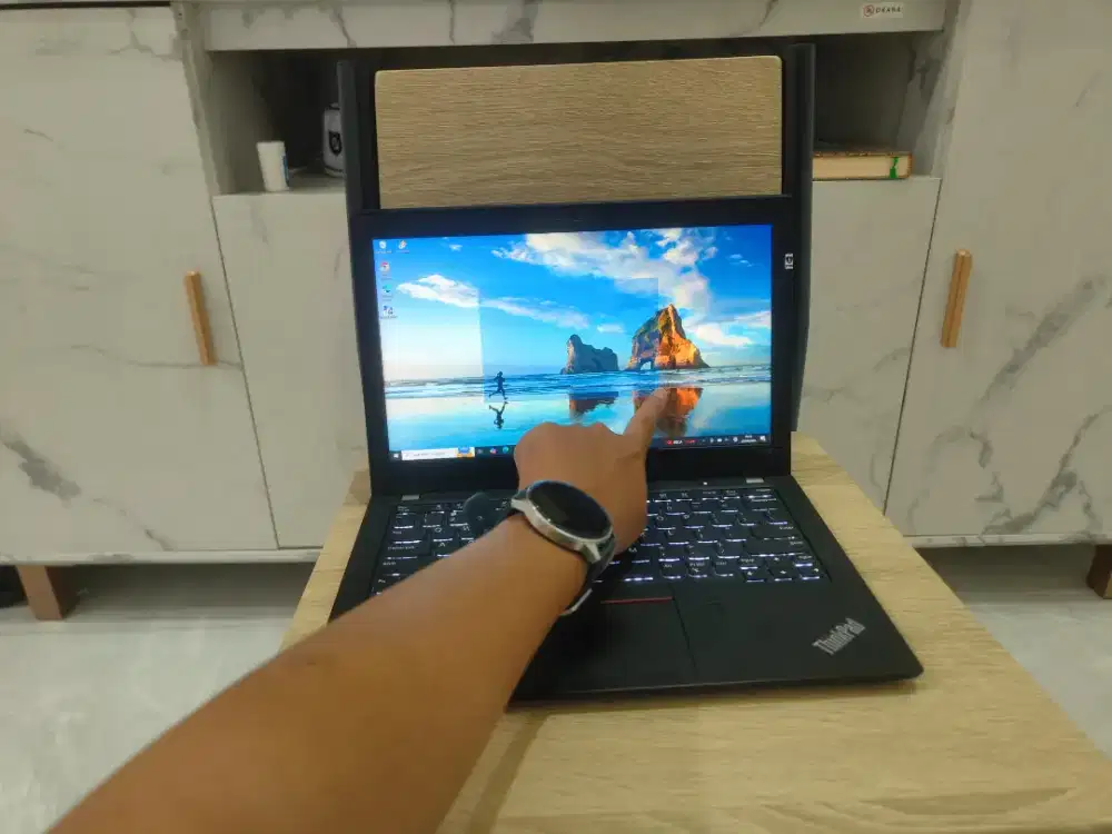 Lenovo thinkpad X280 touchscreen intel Core i5 gen 8 8/512GB SSD