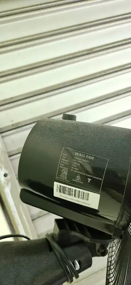 Kipas angin dinding