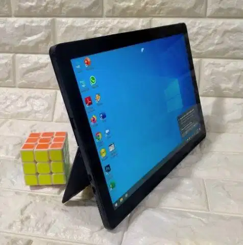 Laptop touch screen tablet pc dell 5285 core i5 12 inch 2 in 1 *RTA