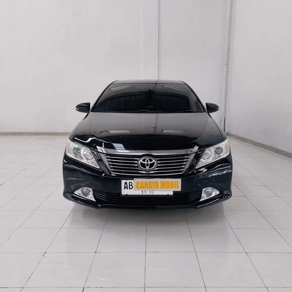 Toyota Camry 2.5 V 2014