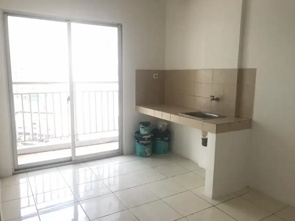 Disewakan Tipe 2 Kamar Unfurnish di Apartemen Mediterania Garden 2