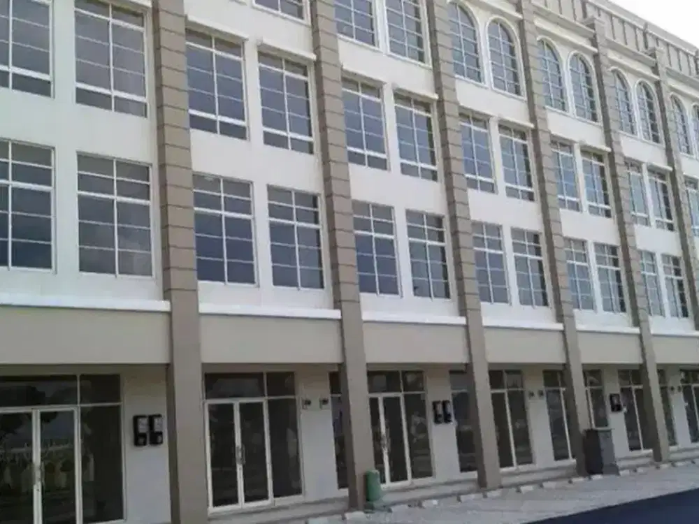 DIJUAL RUKO GREAT WALL GREEN LAKE CITY