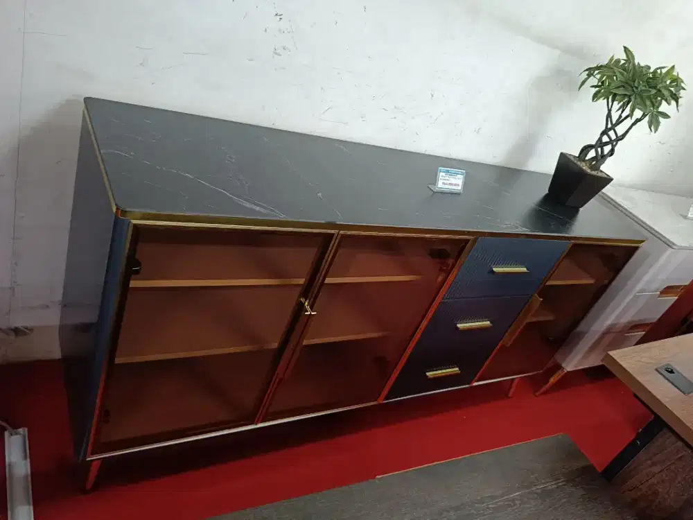 Kredit lemari minimalis menggunakan home credit