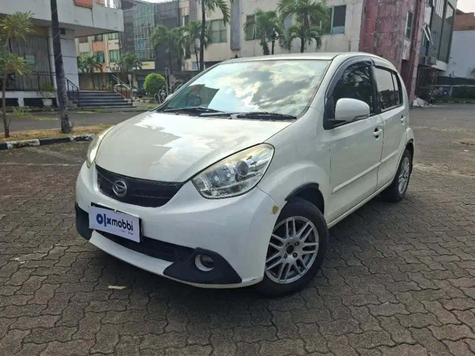 DP MURAH - Daihatsu Sirion 1.3 Bensin MT 2013 Putih