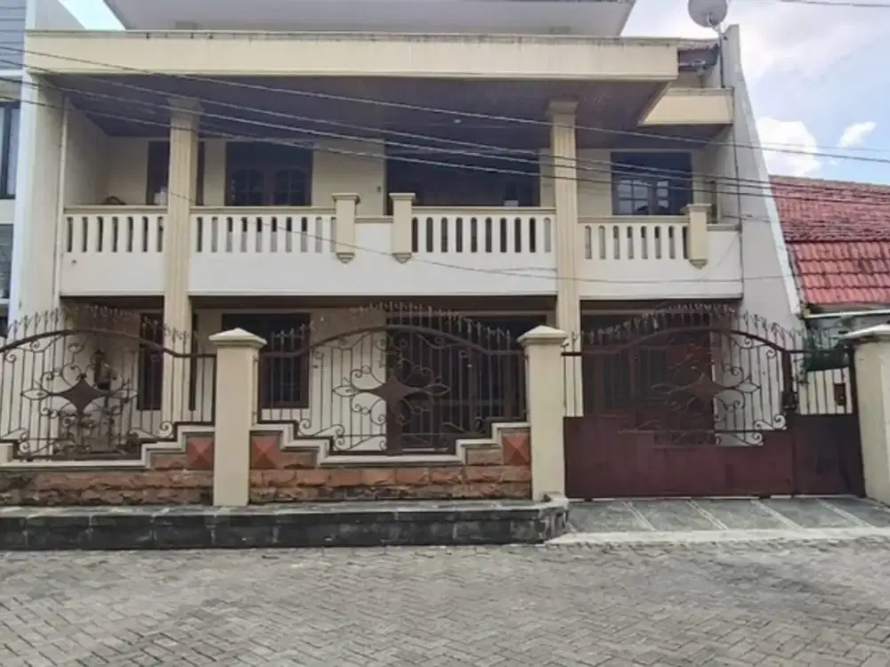 Rumah Dharmahusada Indah DKT Manyar dan kertajaya indah