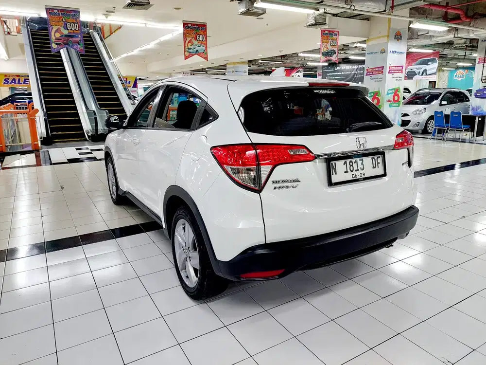 Honda HR-V 1.5 S CVT-AT 2018 Facelift