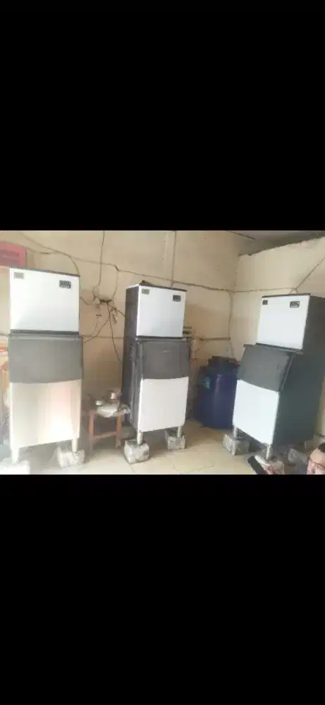 DiJual mesin es batu cube