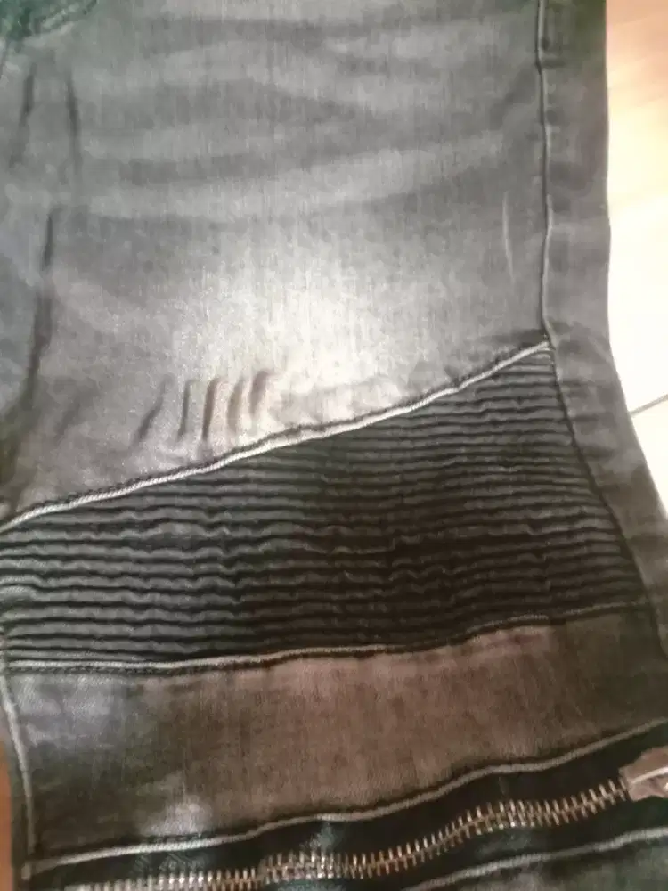 Rucas bikers size 32