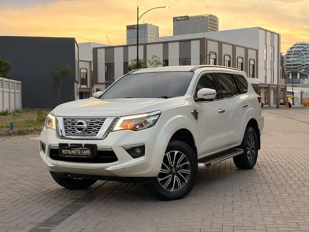 Nissan Terra 2.5 VL AT 2019 TIPE TERTINGGI MOBIL BAGUS SIAP PAKAI
