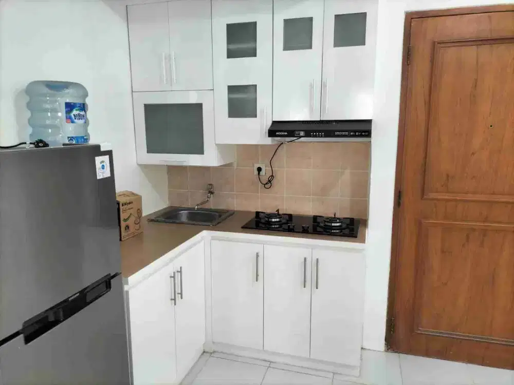 Apartemen Mediterania Gajah Mada Tipe 3 Bedrooms, 2 Kamar Mandi Baru Renov Furnished Baru Semua