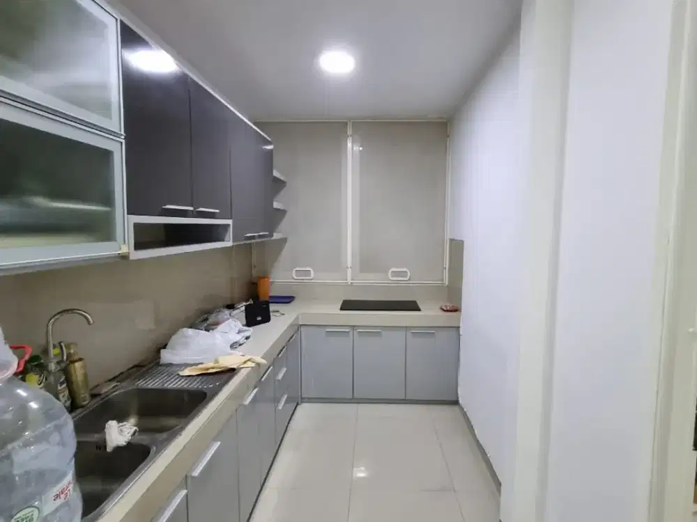 Rumah Siap Huni 2 Lantai di Kawasan Eksklusif Pantai Mentari, Kenjeran