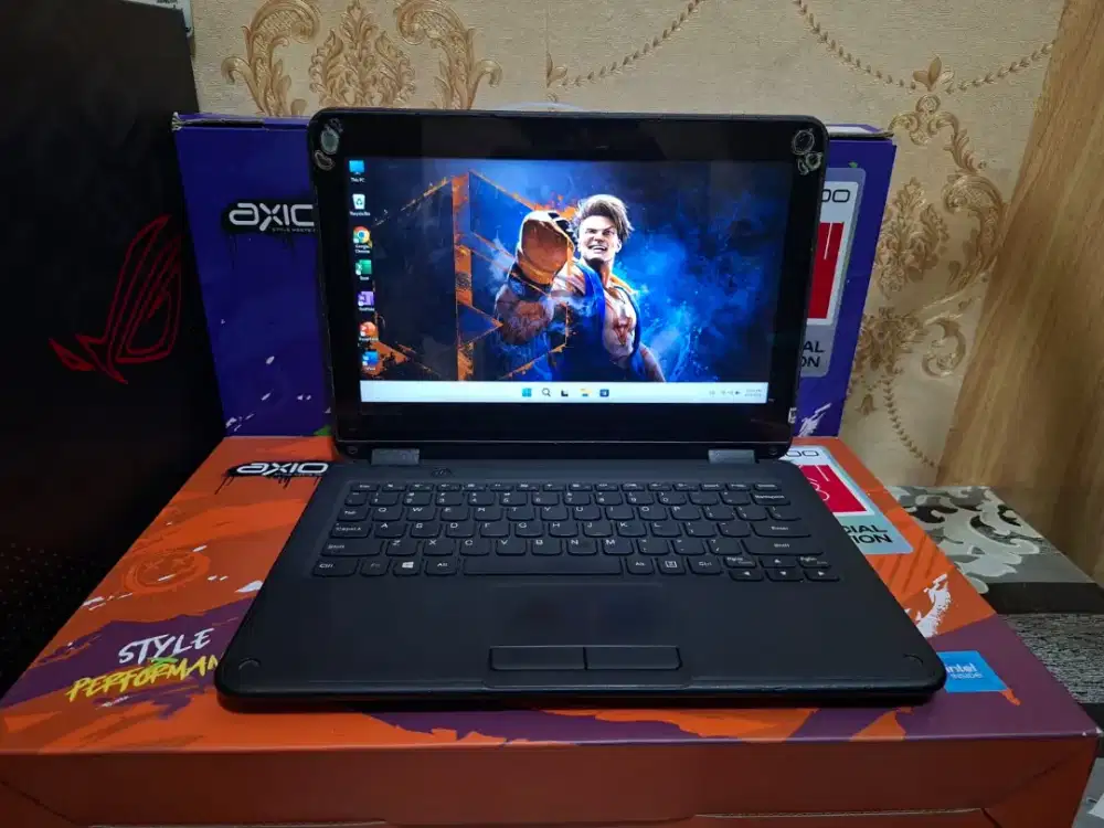 Laptop Lenovo 300e
