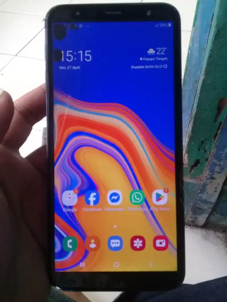 Samsung galaxy J6+ 4G 3/32 layar 6 inchi tt/barter