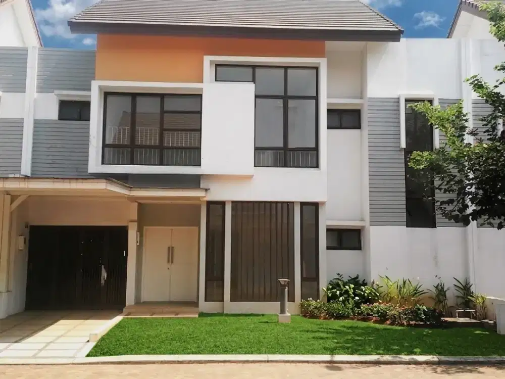 Rumah 2lt 220m 12x17 type 4KT Cluster Lantana JGC Jakarta Garden City