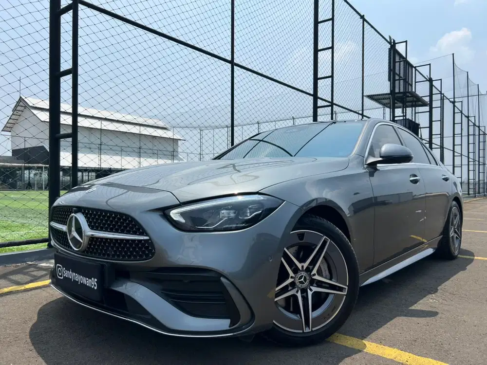 KM.9.000 MERCDES BENZ C300 AMG LINE 2023/2022 NEW MODEL W206 GREY