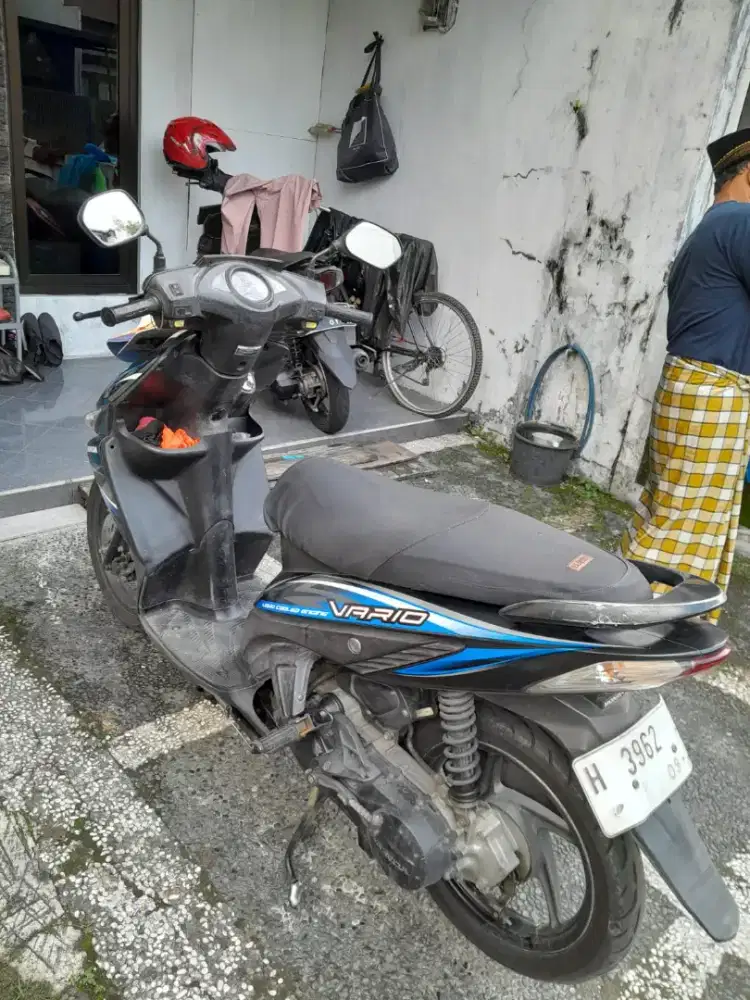 Bismillah, dijual Honda Vario
