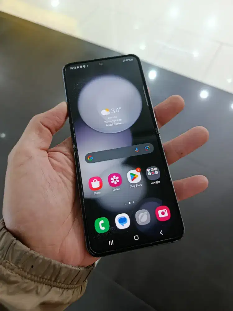 Samsung z flip 5 8/256 jaringan 5G resmi Samsung se Indonesia