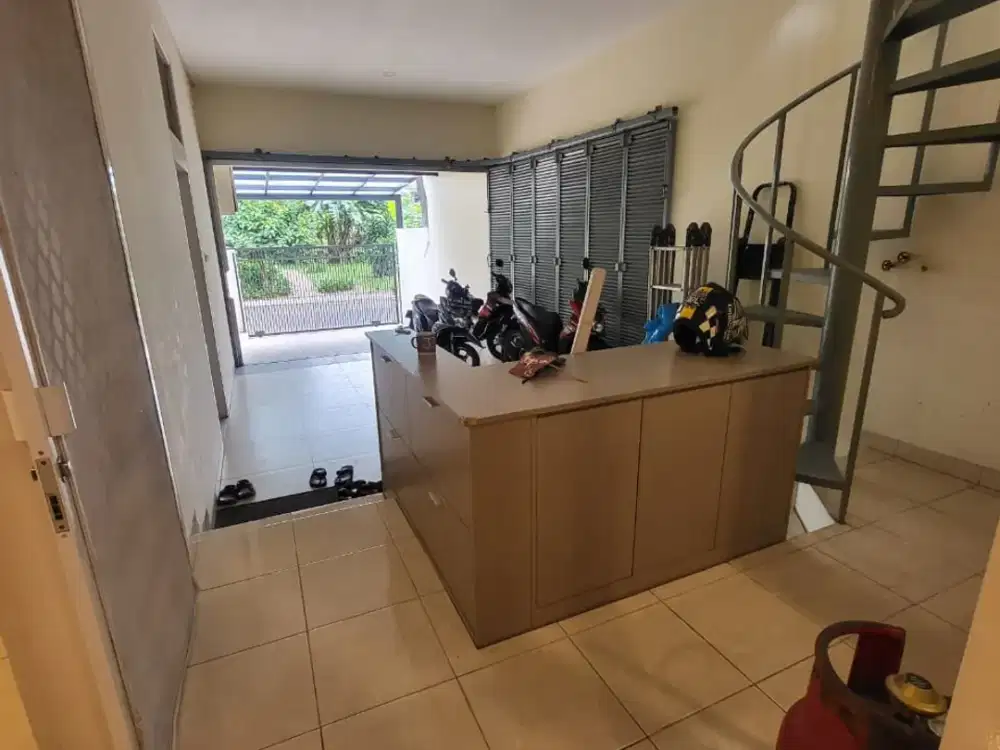 Disewakan Rumah Premium di Permata Hijau – AC 4 Unit, Siap Huni