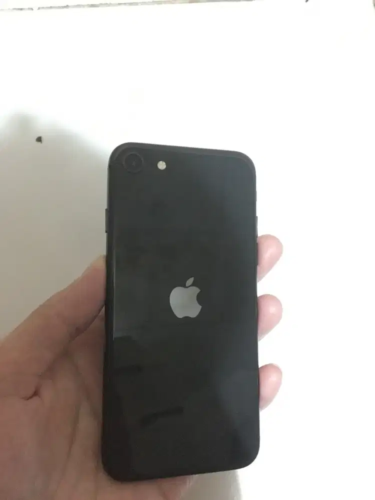 iPhone SE 2 / iPhone SE 2020