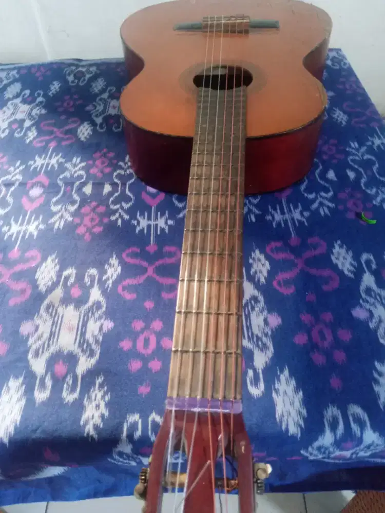 Yamaha klasik gitar cg40