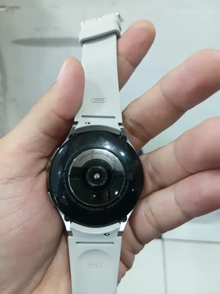Galaxy Watch 4 Classic 44mm Unit + Charger Ori