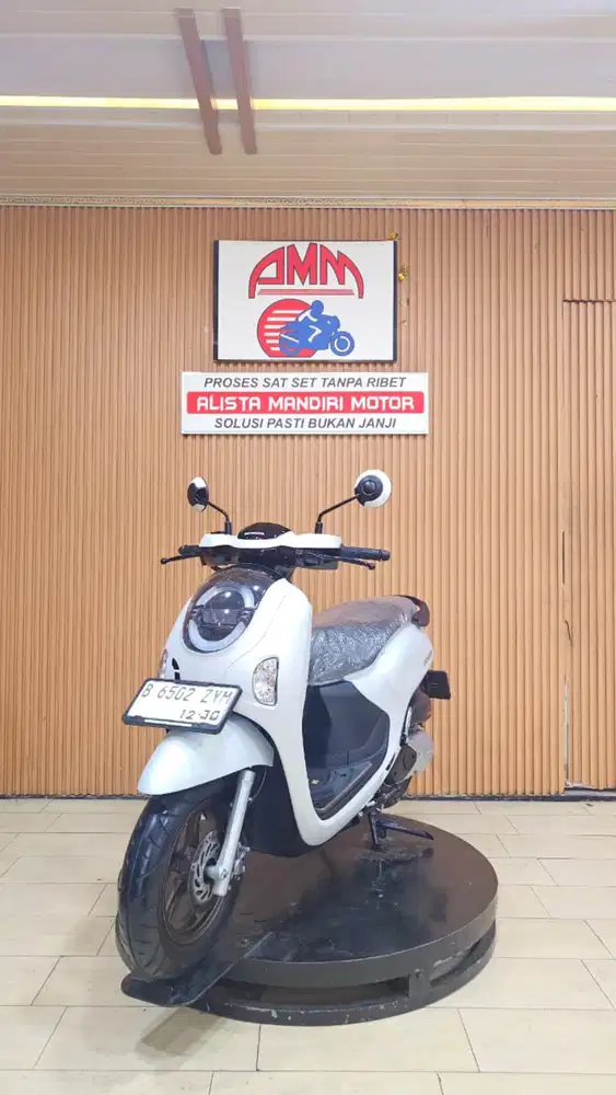 SCOOPY PRESTIGE 2025. MESIN BODY KAKI2 SEPERTI BARU.PAJAK ON. NEGO.