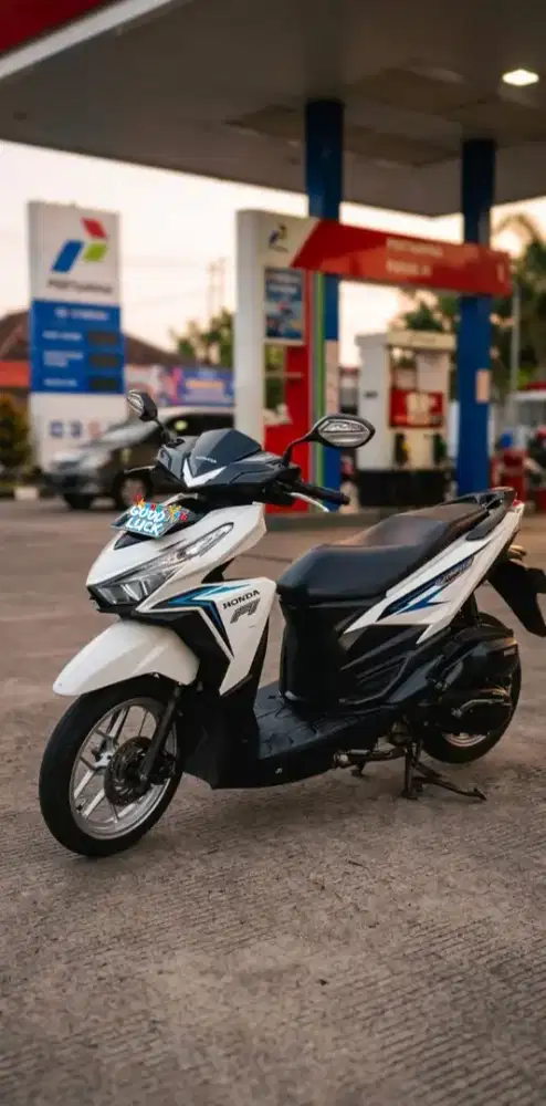 DIJUAL VARIO LED 125 2016