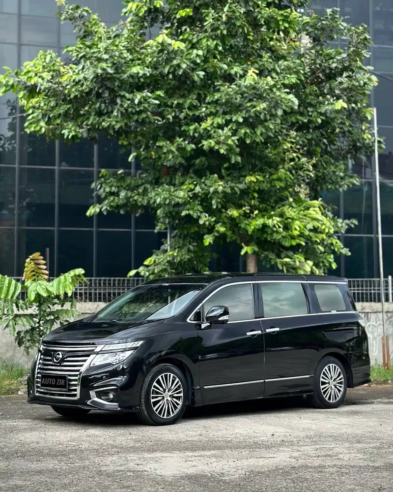 Nissan Elegrand HWS Hitam 2017 Tdp Murmer Ori Menarik Bu Antik Simpan