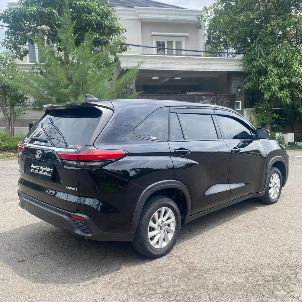 Toyota Innova Zenyx G 2.0 Hybrid tahun 2023