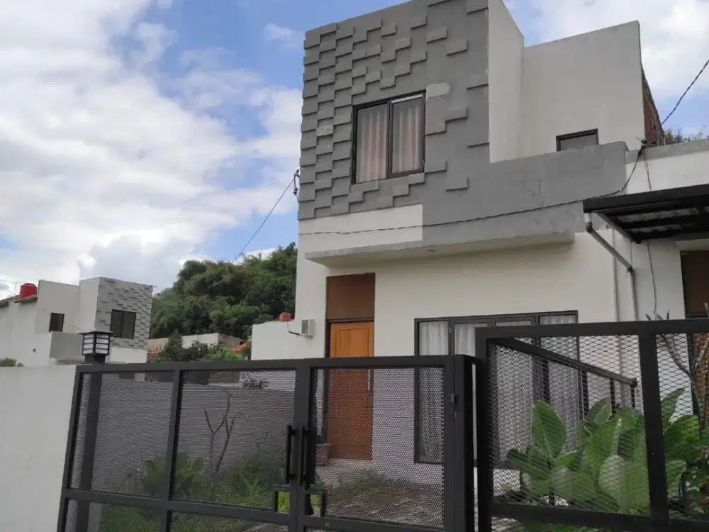 Dijual Rumah Minimalis Siap Huni Nyaman Terawat Lokasi di Soreang Dekat Stadion Jalak Harupat dan Gerbang Tol Kutawaringin Bandung