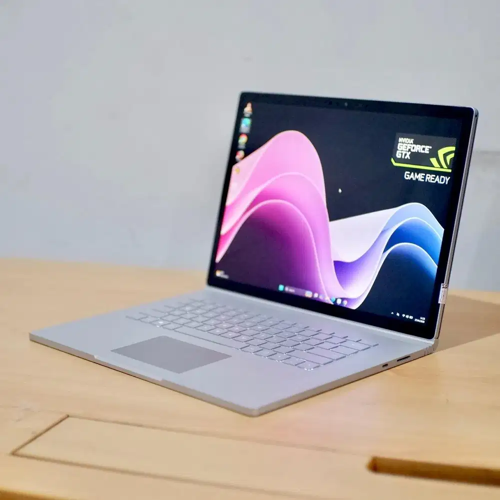 Micosoft Surface Book 3 2-in-1 Detachable GTX 1660Ti
