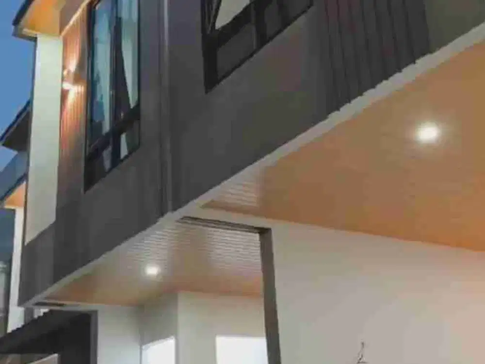 Di Jual Rumah Cantik 2 lantai di Setiabudi Jakarta Selatan