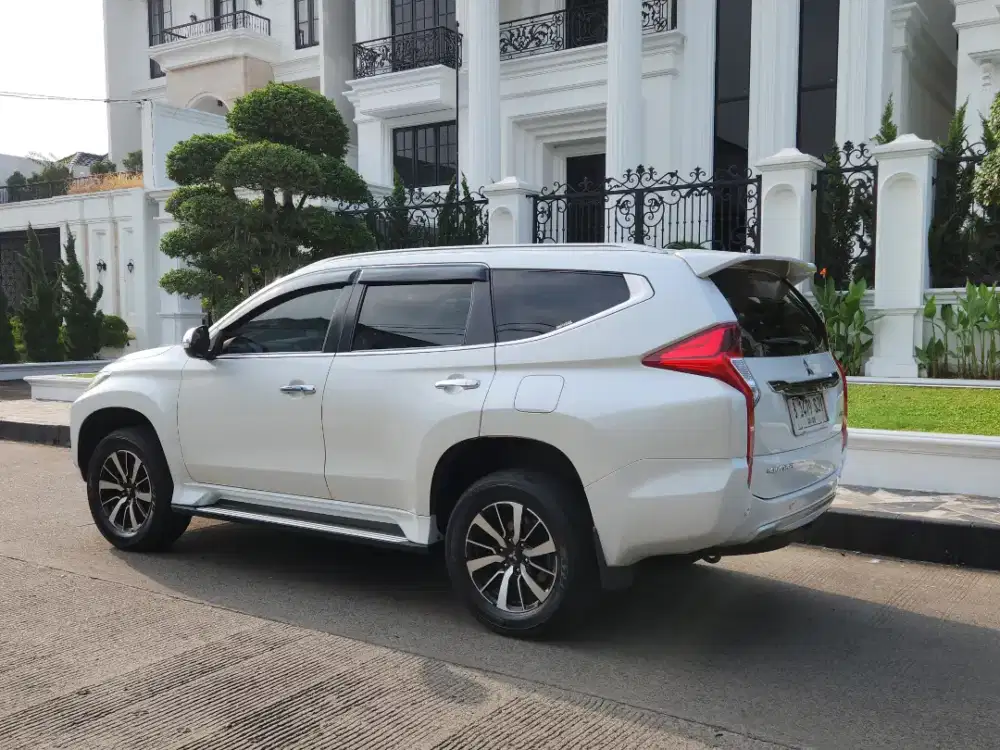 Mitsubishi pajero dakar 2018 sangat istimewa