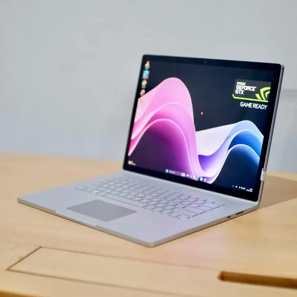 Micosoft Surface Book 3 2-in-1 Detachable GTX 1660Ti
