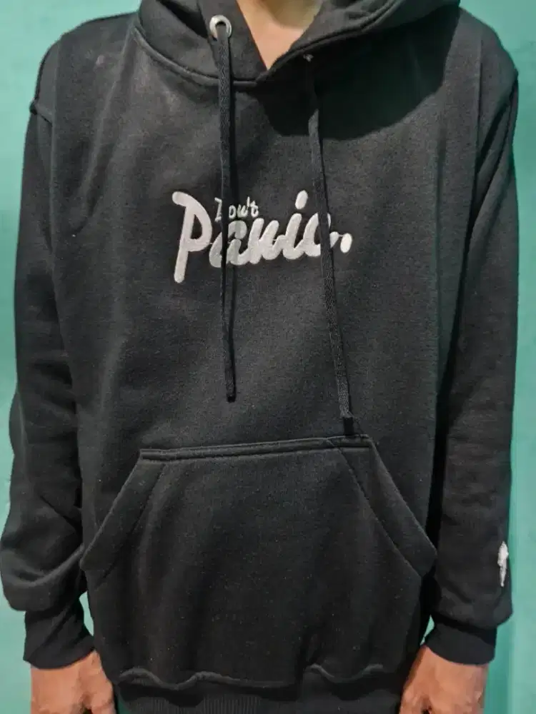 Hoodie Dont Panic preloved
