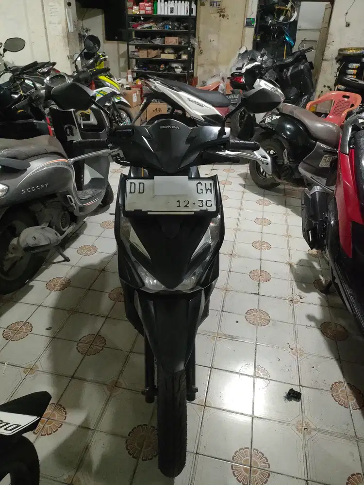 Honda beat deluxe 2025 hitam