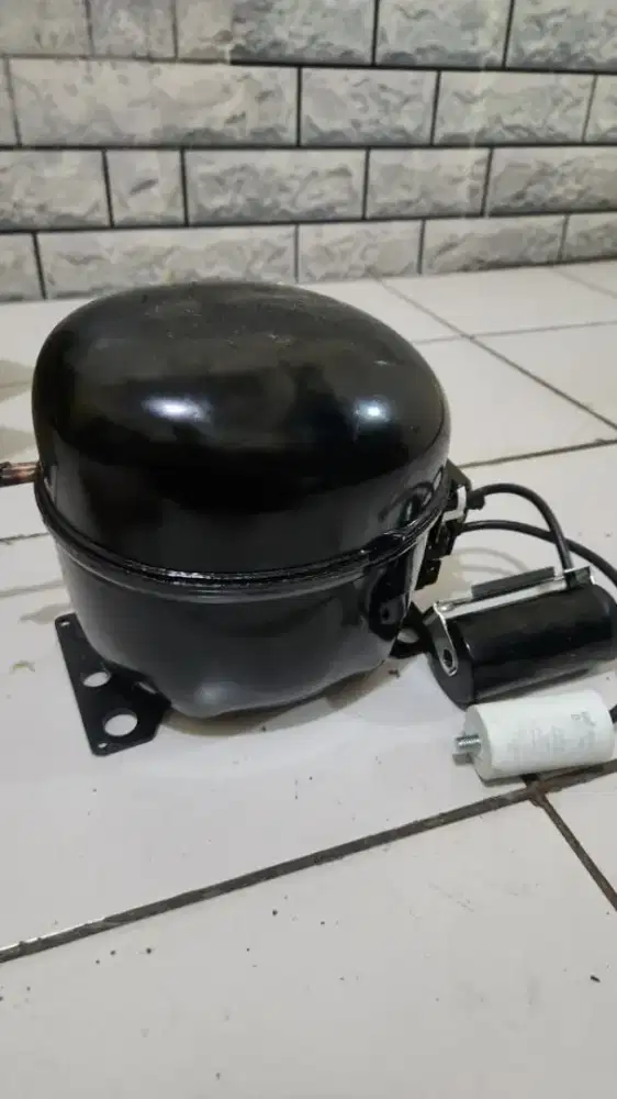 KOMPRESOR KULKAS  MERK WANBAO ANA 110K