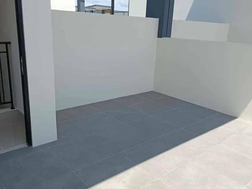 Sewa Ruko Hudson Type Alfresco with Rooftop Incld Ac 3 Lantai