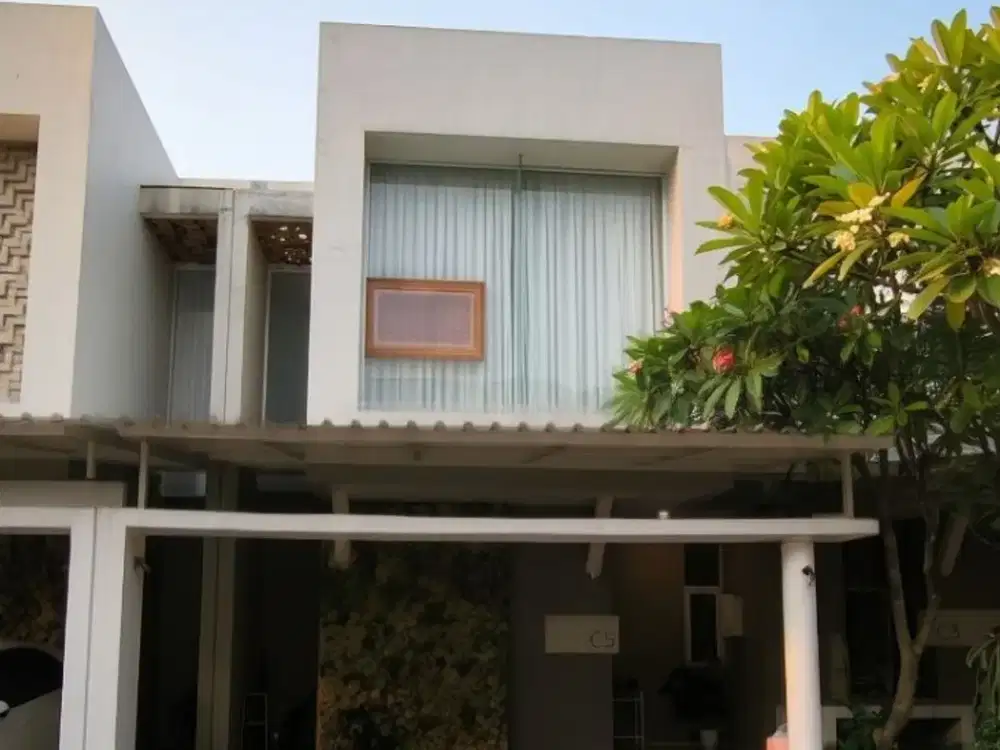 Di Jual Alana Boutique Townhouse 2 Lantai di Jagakarsa, Jakarta Selatan