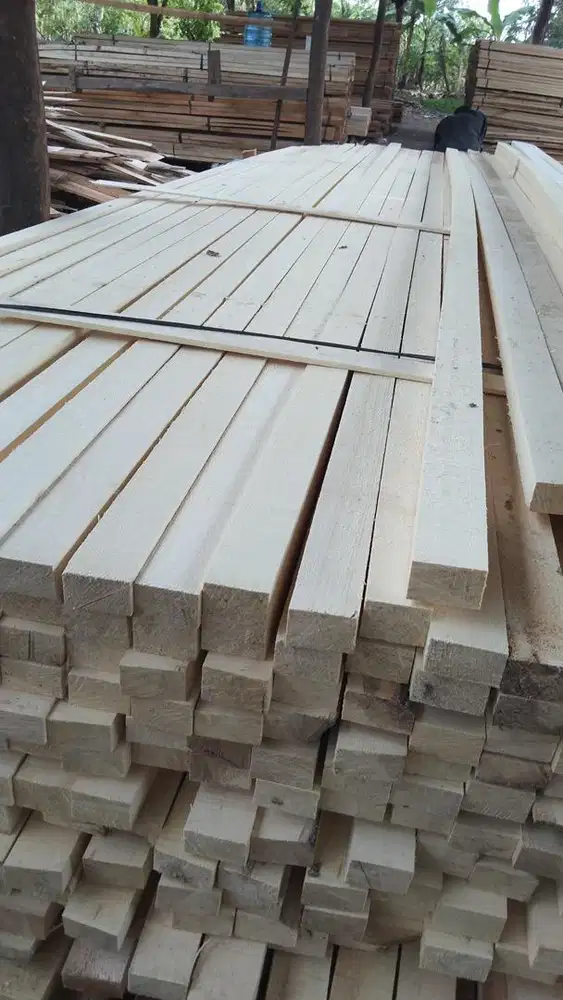 Kayu kaso berbagai ukuran