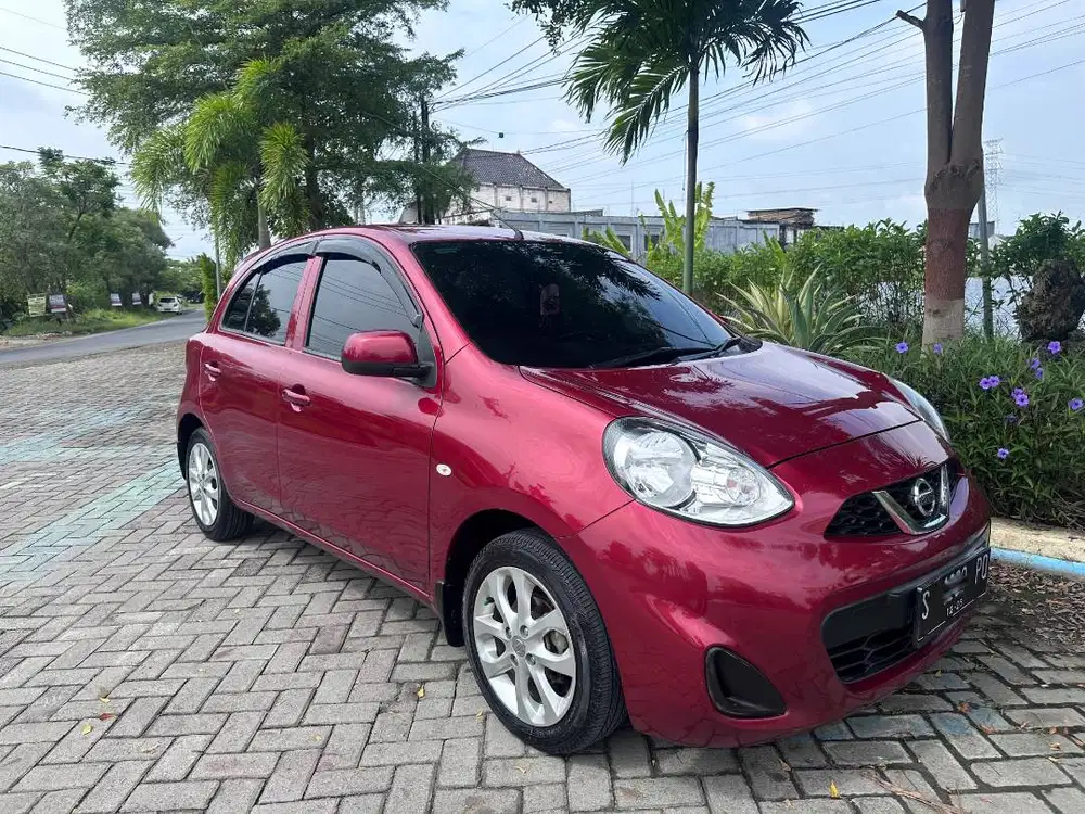 Nissan March milik pribadi