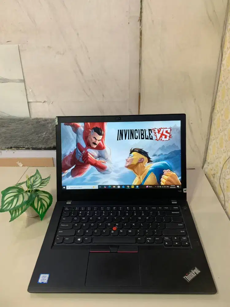 LENOVO THINKPAD T480 SN:PF1HV13B	INTEL CORE I5-8350U RAM 16 GB SSD 256