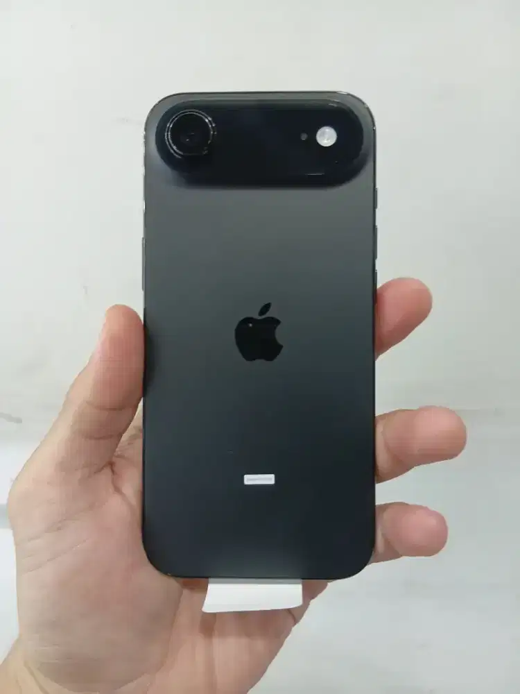 iPhone 17 Air 256gb iBox Garansi ON sampai April 2027