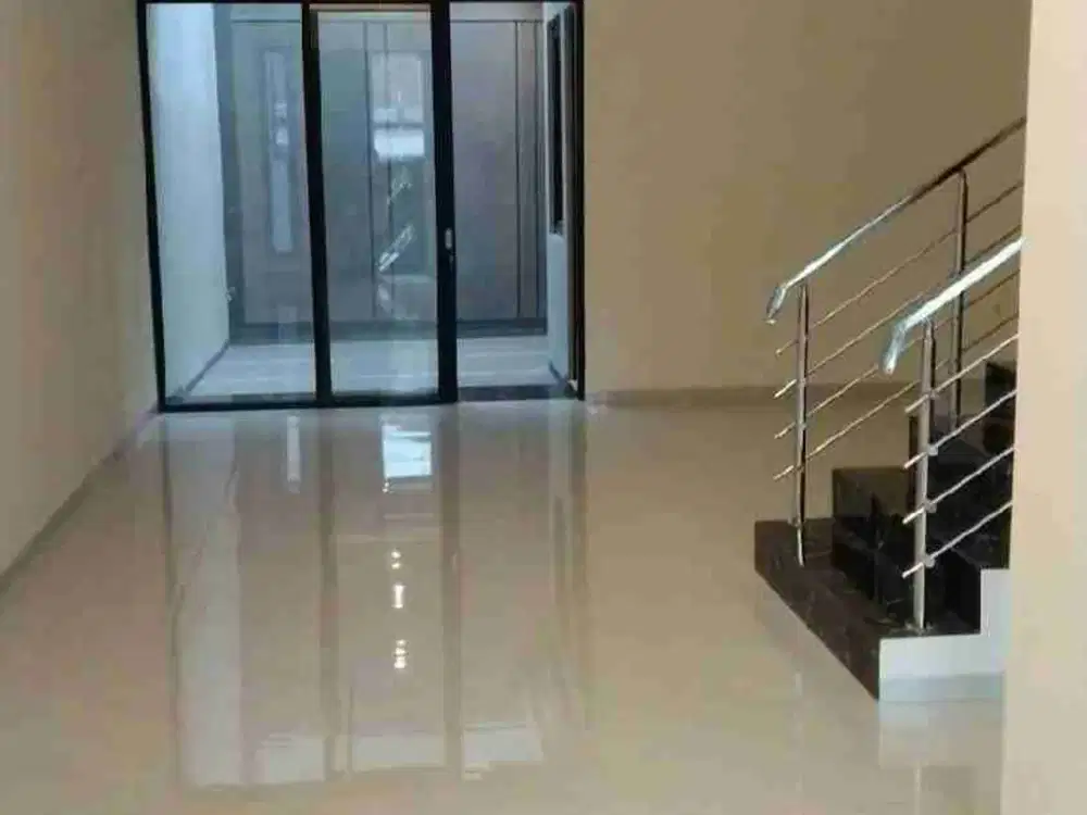 Rumah Baru Perumahan Manyar Kertoadi Row 3 Mobil