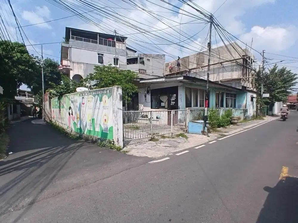 Rumah Kos-kosan Hook di Senen Jakarta