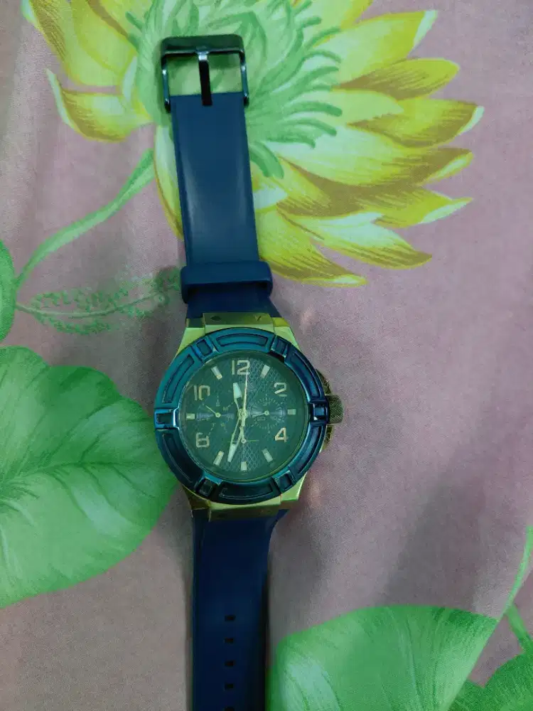 Jam tangan guess unisex