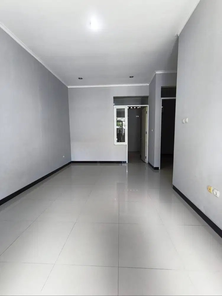 Taman Kopo Indah Bandung Rumah Bersih Nyaman Siap Huni